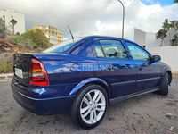 Usado Opel Astra Comfort 100 CV (73 kW) 2000 Azul Berlina