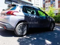 Usado Peugeot 2008 Active 110 CV (80 kW) 2017 Gris / plata SUV