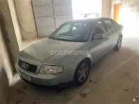 Usado Audi A6 165 CV (121 kW) 2002 Gris / plata Berlina