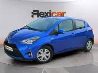Usado Toyota Yaris Hybrid Business Edition 116 CV (85 kW) 2020 Azul Berlina