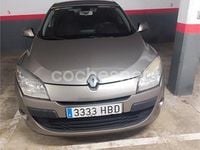 Usado Renault Mégane GrandTour Dynamique 110 CV (80 kW) 2010 Marrón Familiar
