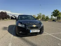 Usado Chevrolet Cruze LS 113 CV (83 kW) 2009 Negro Berlina
