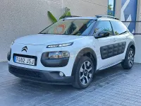 Usado Citroën C4 Feel 82 CV (60 kW) 2016 Blanco Berlina