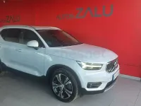 Usado Volvo XC40 Inscription 262 CV (192 kW) 2021 Gris / plata SUV