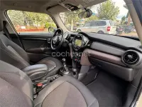 Usado Mini Cooper D 116 CV (85 kW) 2019 Beige Utilitario