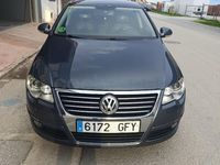 Usado VW Passat Highline 160 CV (117 kW) 2008 Gris / plata Berlina