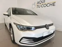 Usado VW Golf VIII Life 131 CV (96 kW) 2022 Blanco Berlina