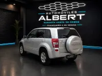 Usado Suzuki Grand Vitara 129 CV (94 kW) 2009 Gris / plata SUV