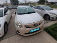 Usado Toyota Auris Hybrid Active 135 CV (99 kW) 2012 Blanco Berlina