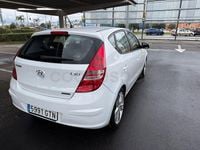 Usado Hyundai i30 Classic 90 CV (66 kW) 2010 Blanco Berlina