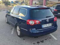 Usado VW Passat Advance 105 CV (77 kW) 2010 Azul Familiar