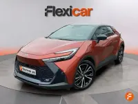 Käytetty Toyota C-HR Advance 140 HP (102 kW) 2025 Oranssi Katumaasturi