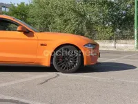 Usado Ford Mustang GT 450 CV (330 kW) 2021 Naranja Coupe