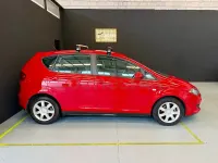 Usado Seat Altea Reference 105 CV (77 kW) 2005 Rojo Monovolumen