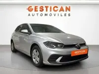 Usado VW Polo 95 CV (69 kW) 2022 Gris Utilitario
