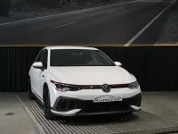Usado VW Golf VII GTI 300 CV (220 kW) 2021 Blanco Utilitario
