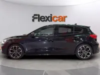 Usado Ford Focus ST-Line X 155 CV (114 kW) 2022 Negro Berlina