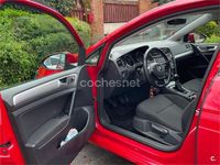 Usado VW Golf VII 115 CV (84 kW) 2019 Rojo Berlina