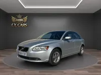 Usado Volvo S40 Summum 125 CV (91 kW) 2007 Plata Berlina
