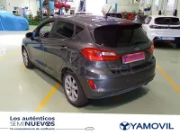 Usado Ford Fiesta Trend 85 CV (62 kW) 2018 Gris / plata Utilitario