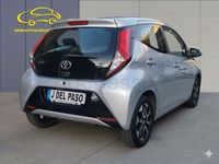 Usado Toyota Aygo X-play 72 CV (52 kW) 2020 Gris / plata Utilitario