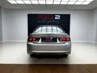 Usado Honda Accord Executive 190 CV (139 kW) 2006 Gris Berlina