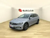 Usado VW Passat Executive 122 CV (89 kW) 2021 Gris / plata Familiar
