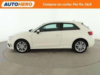 Usado Audi A3 Attraction 110 CV (80 kW) 2015 Blanco Utilitario