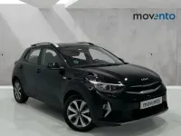 Usado Kia Stonic 84 CV (61 kW) 2023 Negro SUV