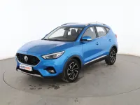 Käytetty MG ZS Luxury 111 HP (81 kW) 2022 Sininen Katumaasturi