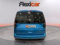 Usado VW Caddy Maxi 122 CV (89 kW) 2021 Azul Monovolumen
