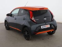 Usado Toyota Aygo X-cite 72 CV (52 kW) 2021 Negro Utilitario