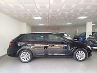 Usado Seat Leon Style 115 CV (84 kW) 2019 Negro Familiar