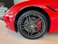 Usado Ferrari California 560 CV (411 kW) 2014 Rojo Descapotable