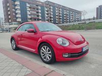Usado VW Beetle 105 CV (77 kW) 2012 Rojo Utilitario