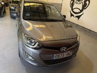 Usado Hyundai i20 Classic 78 CV (57 kW) 2012 Gris / plata Utilitario