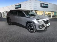 Usado Peugeot 2008 Active 100 CV (73 kW) 2024 Gris SUV