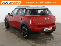 Usado Mini Cooper D 110 CV (80 kW) 2016 Rojo Utilitario