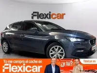 Usado Seat Leon Style 130 CV (95 kW) 2023 Gris Berlina