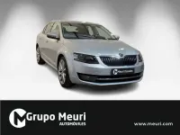 Usado Skoda Octavia Style 180 CV (132 kW) 2016 Gris / plata Familiar