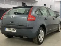 Usado Citroën C4 110 CV (80 kW) 2013 Gris / plata Berlina