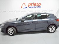 Usado Seat Leon Style 116 CV (85 kW) 2022 Gris / plata Berlina