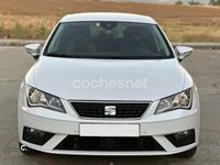 Usado Seat Leon Style 115 CV (84 kW) 2019 Blanco Berlina
