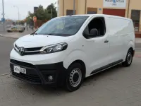 Usado Toyota Proace 100 CV (73 kW) 2021 Blanco Monovolumen
