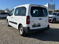Usado Citroën Berlingo Live 75 CV (55 kW) 2018 Blanco Monovolumen