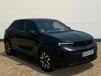 Usado Opel Mokka 136 CV (100 kW) 2025 Negro SUV
