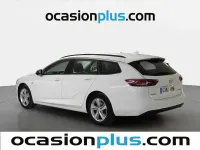 Usado Opel Insignia Selective 136 CV (100 kW) 2018 Blanco Familiar