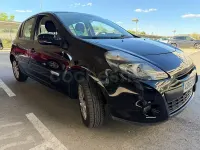 Usado Renault Clio IV Business 75 CV (55 kW) 2012 Negro Berlina