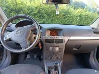 Usado Opel Astra Enjoy 105 CV (77 kW) 2005 Negro Berlina