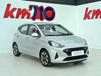 Usado Hyundai i10 63 CV (46 kW) 2025 Gris / plata Utilitario